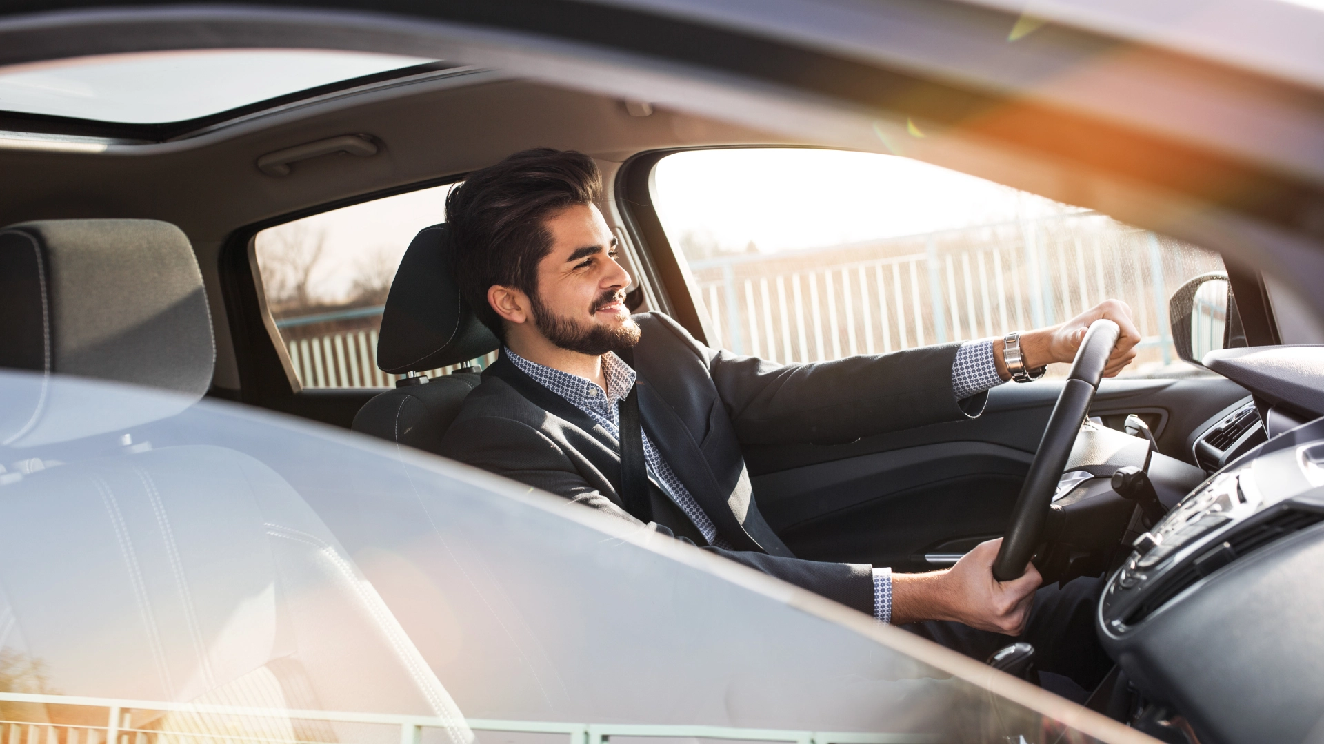 via aware hero pozadina